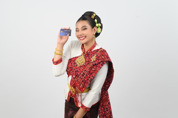 Jak skutecznie usunąć dane z mObywatel krok po kroku